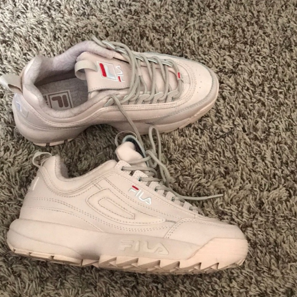Pink Fila Disruptor ||
